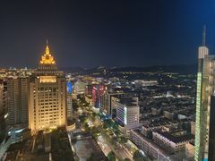 -Hi City·城市之巅