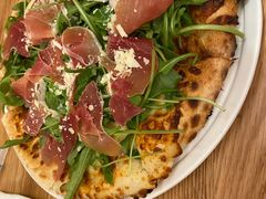 -城市大道红炉披萨烘焙坊