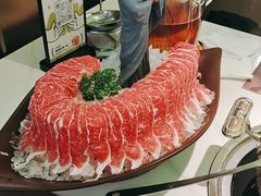 -洪氏嗨捞·广东猪肚鸡·椰子鸡火锅(西咸万象城店)