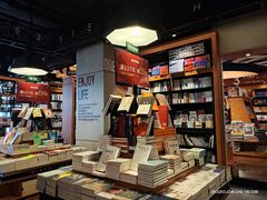 -西西弗书店&矢量咖啡(来福士广场店)