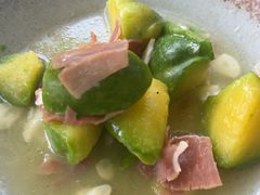 云腿焖烧姜柄瓜-Ameigo梅果·云贵川bistro(长宁来福士店)