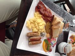 Geneva-Geneva日内瓦餐厅(西郊宝成花苑店)