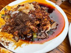 拌剔骨肉-温记府廟豆汤饭·始于1955年(海椒店)