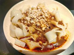 甜水刀削面-麻六记(凤凰汇店)