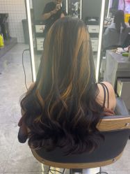 -藤野造型烫发染发