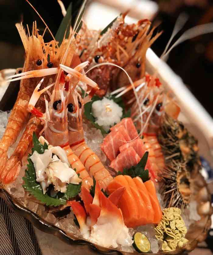 极上万膳日料自助放题铁板烧海岸城店