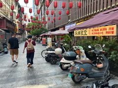 -东排食堂长沙小吃大排档(五一广场店)