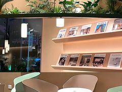 -奈雪的茶(广州万菱汇PRO店)
