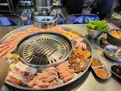 -哈哈碳都·牛肋条无限自助烤肉(台江万达店)