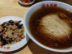 -朱鸿兴面馆(镇湖店)