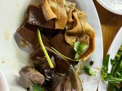 -乌文新澄海卤鹅店