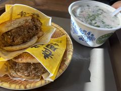 -穆得·老周家牛肉烧饼(普利街店)