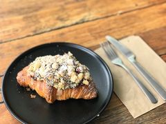 费列罗可颂-Top Impression Bakery Wolli Creek