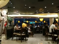 大堂-必胜客(龙湾万达店)