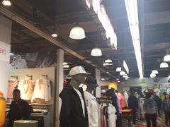 -法雅体育工厂店(皂君庙路店)