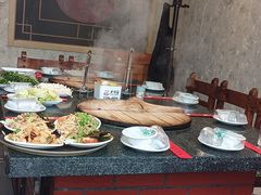 -老渔翁炖鱼坊(黄海西路东山店)