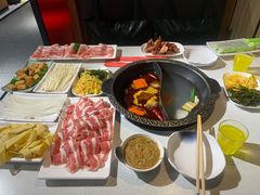 -狼头山火锅 KTV欢唱·烤串(理工大学店)
