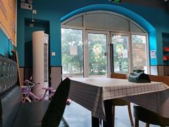 靠窗位-披萨王(方家栏店)