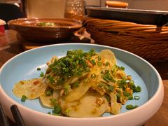 -有红鸡毛店·川菜(建设路店)