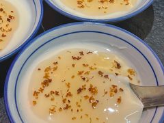 -四小区火锅·巷子里的重庆火锅(花照壁店)