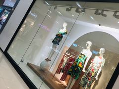 -ZARA(凯德乐峰广场店)