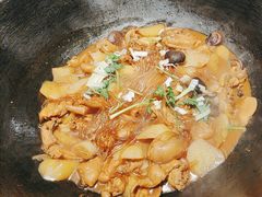 -和晟shèng铁锅炖·东北菜(南山店)