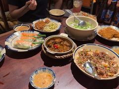 -Cuc Gach Quan Restaurant