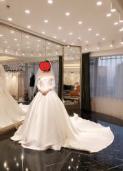 -拉瑞娜LaReine婚纱礼服高级定制