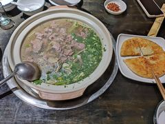 -乐山食古香跷脚牛肉