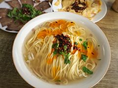 -正宗胖子抻面馆(岭东路店)