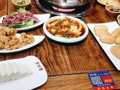 -亮欢寨酸汤鱼(沙冲路店)