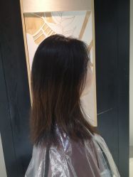 -苑苑发型设计