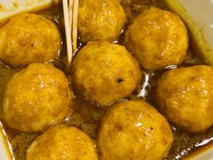 浓郁入味的咖喱鱼蛋-颓记茶餐厅(美景总店)