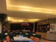 -亮马河饭店翠雅咖啡厅