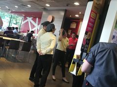 -麦当劳(田林好又多店)