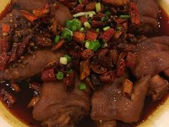 -鑫巴蜀小镇 · 水煮鱼专研店(玉桥店)