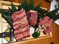 -肉魁屋·烧肉·烧鸟·酒场(高新店)