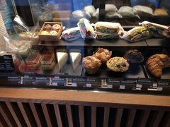-星巴克(西藏路店)