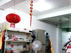 大堂-再回首鸡肉米线(人民路一店)