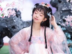 -九月鹰飞汉服摄影工作室