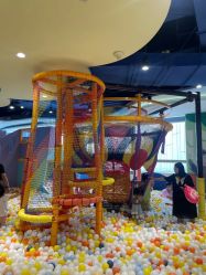 -MELAND CLUB亲子乐园•派对(虹桥万象城店)