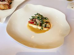 煎红鲷鱼配百合小红萝卜沙拉佐白芝麻醋汁-Jean Georges