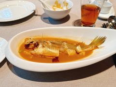 家烧东海野生黄鱼仔配清蒸年糕-新荣记(椒江店)