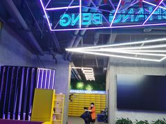 -潮尚蹦蹦床主题公园(韦曲店)