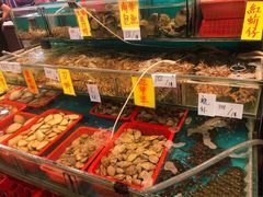 水产区-鲜入围煮花胶鸡海鲜火锅