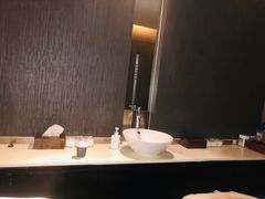 -春丽小马(济南恒隆广场店)
