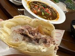 -高玛纳驴肉火烧(一世界店)