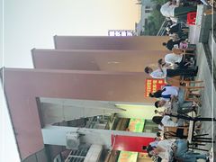 -黄师傅香辣虾(金山大道店)