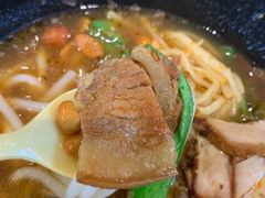 -桂在香知桂林米粉(南岗松雷店)