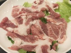 莺歌嘴猪肉片-一哥澳门豆捞 · 十七年经典澳门火锅(四季天地店)